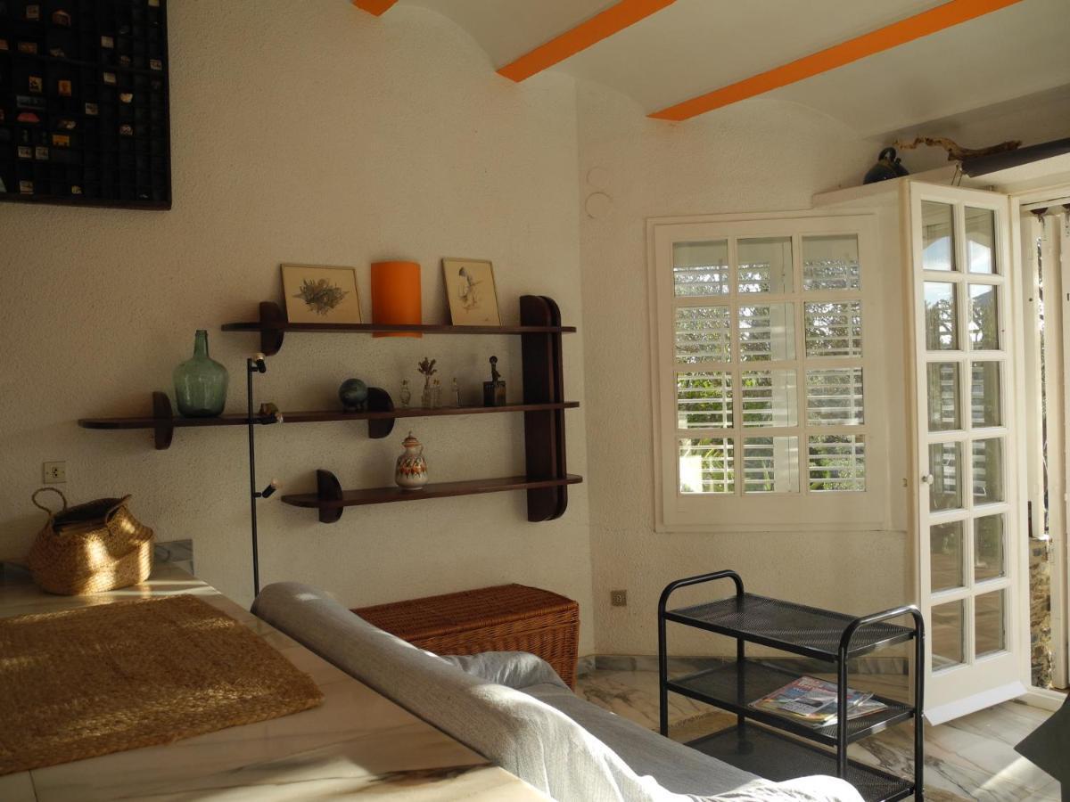 Tranquilos Estudios Cerca De La Playa Кадакес Екстериор снимка